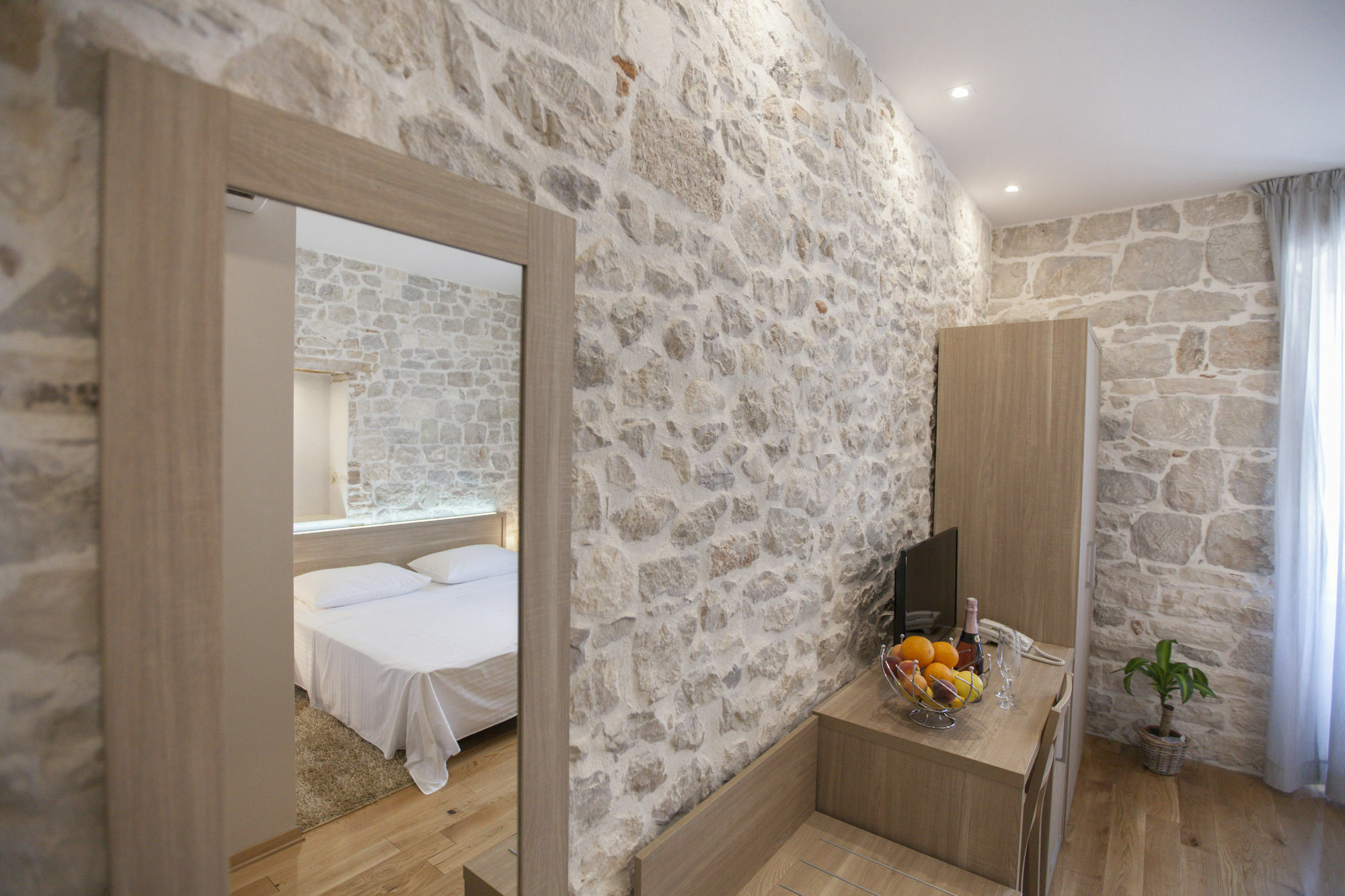 Tifani Luxury 2 Lejlighed